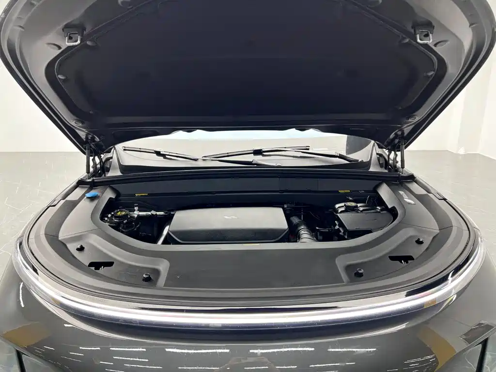 Li Auto Li L8 — миниатюра 27