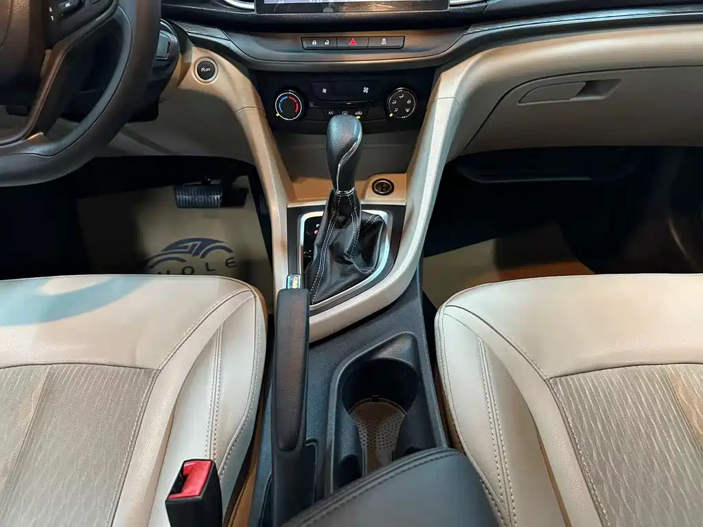 Buick Excelle — миниатюра 12