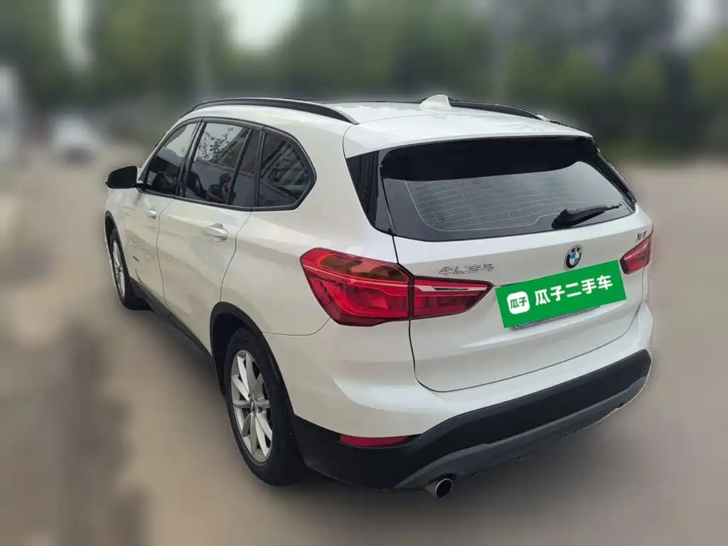 BMW X1 — миниатюра 11