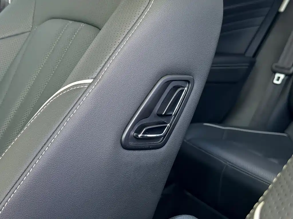 Volkswagen Passat — миниатюра 31