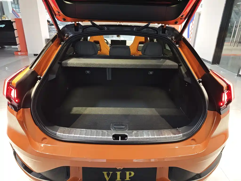 ZEEKR EXTREME KRYPTON 001