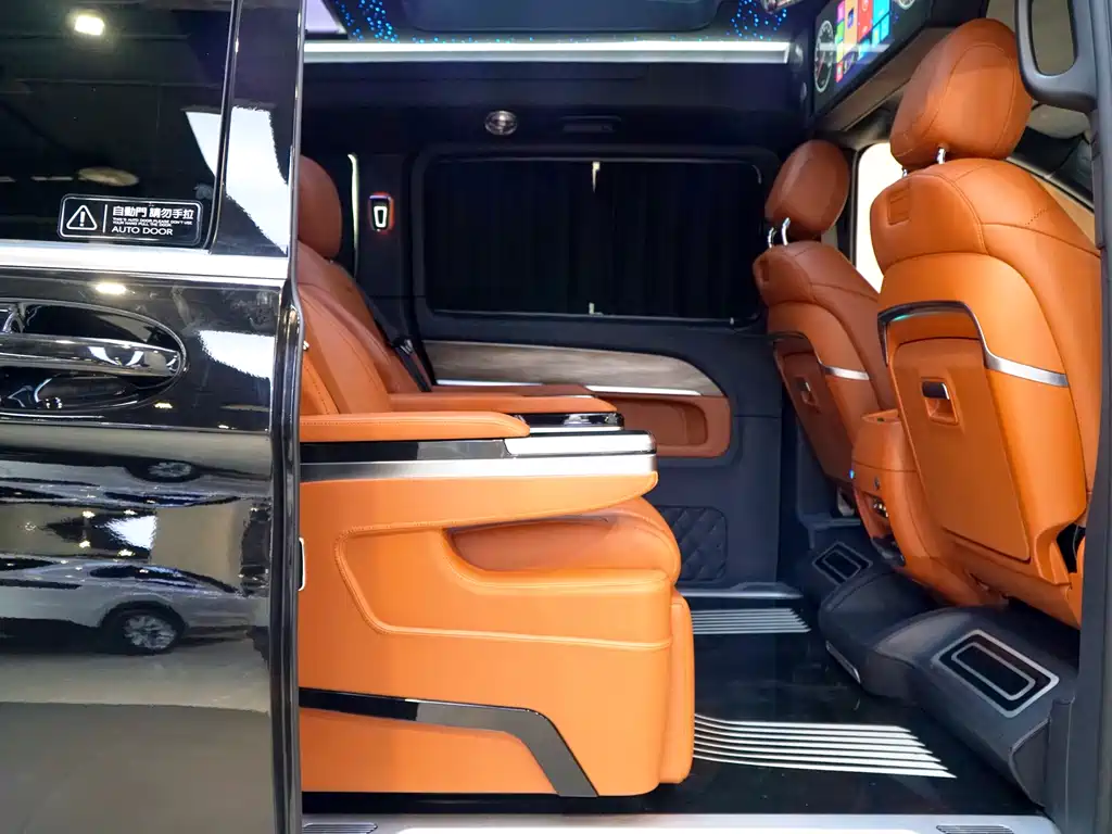 Mercedes-Benz V-Class V 2021 V 260 L Luxury