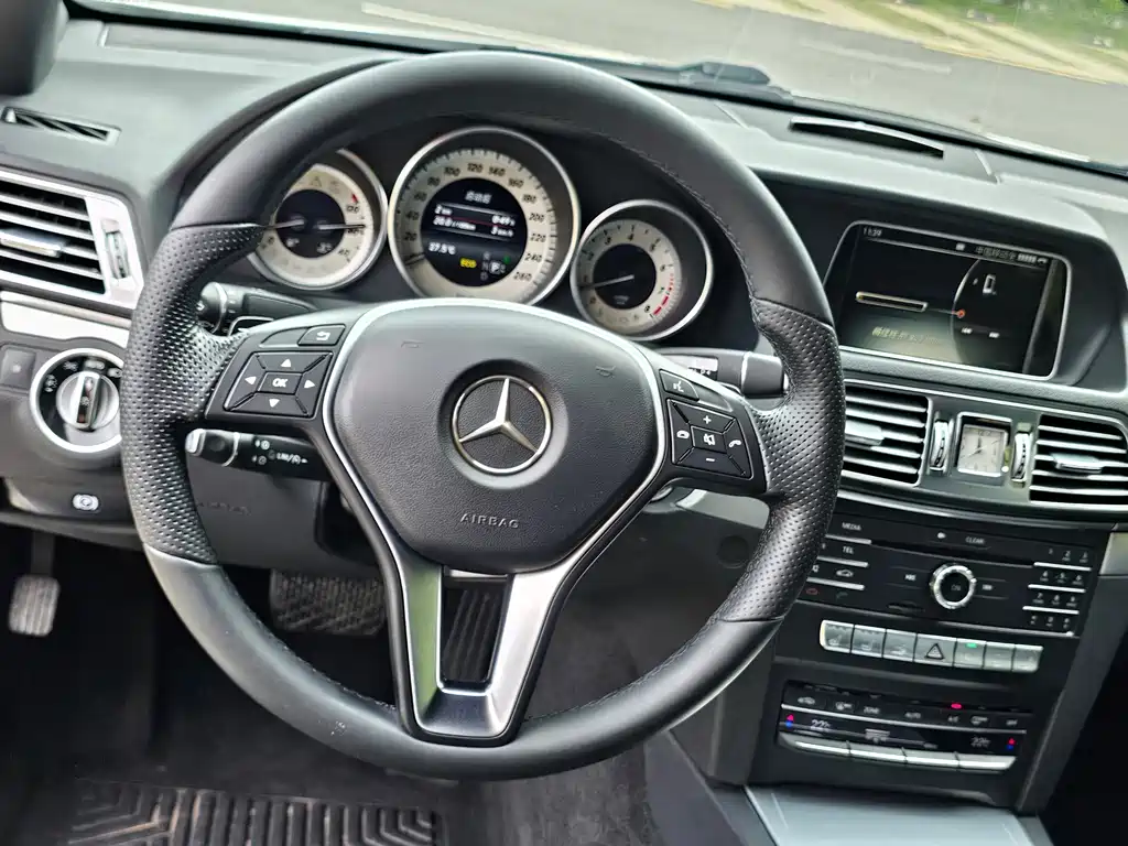 Mercedes-Benz E-Class E 2014 E 260