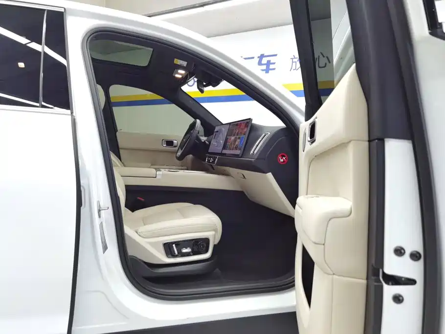 Li Auto Li L7 — миниатюра 8