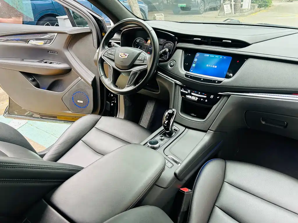 Cadillac XT5 — миниатюра 13