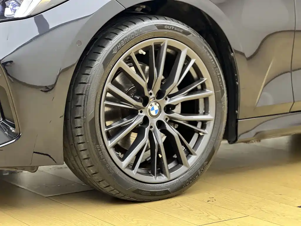 BMW 3 Series — миниатюра 6