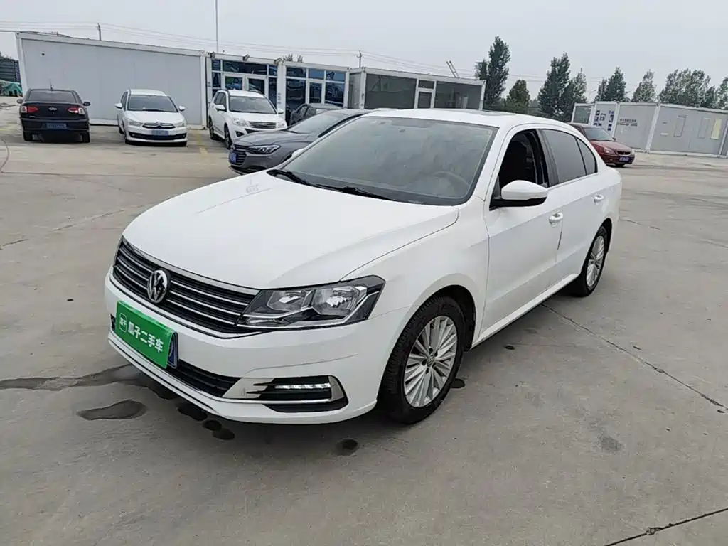 Volkswagen Lavida — миниатюра 2