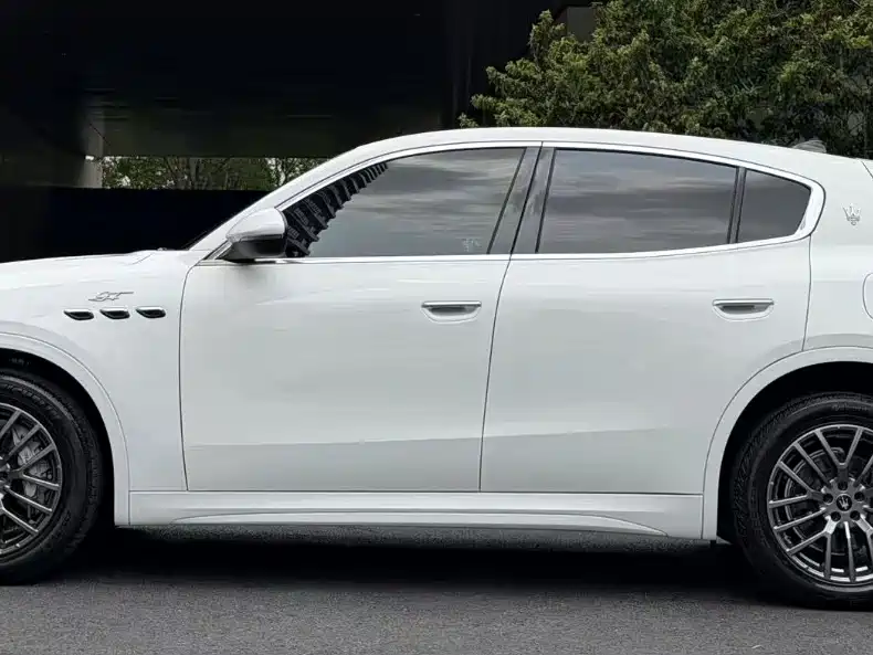 Maserati Grecale 2023 2.0T GT