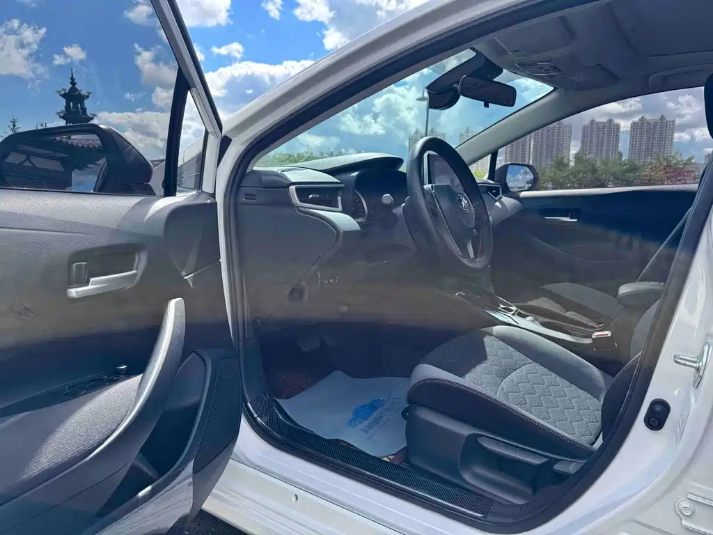 Toyota Corolla — миниатюра 7