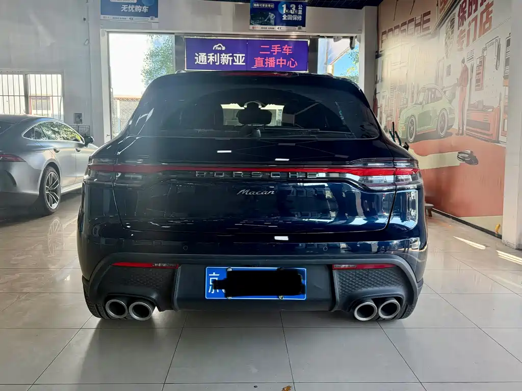 Porsche Macan — миниатюра 13