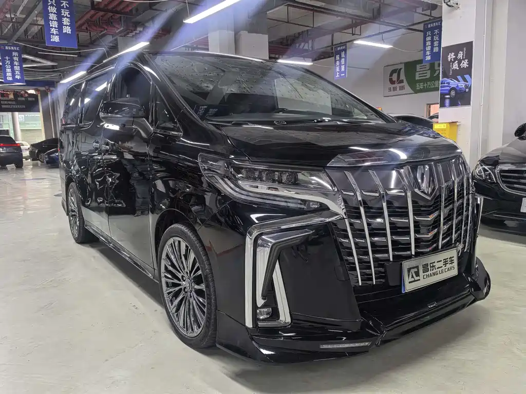 Toyota Alphard 2011