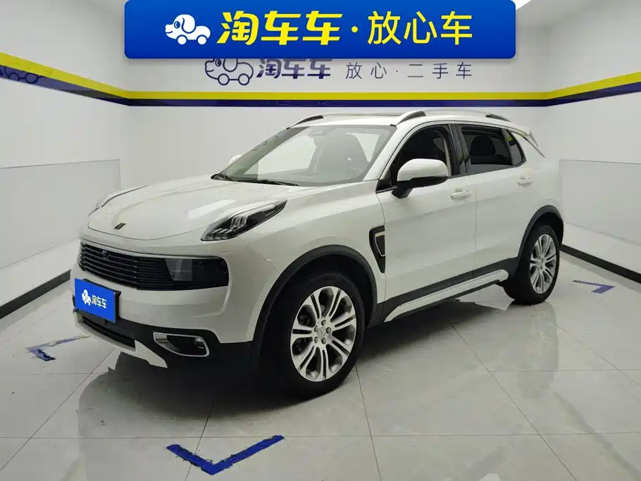 Lynk & Co 01