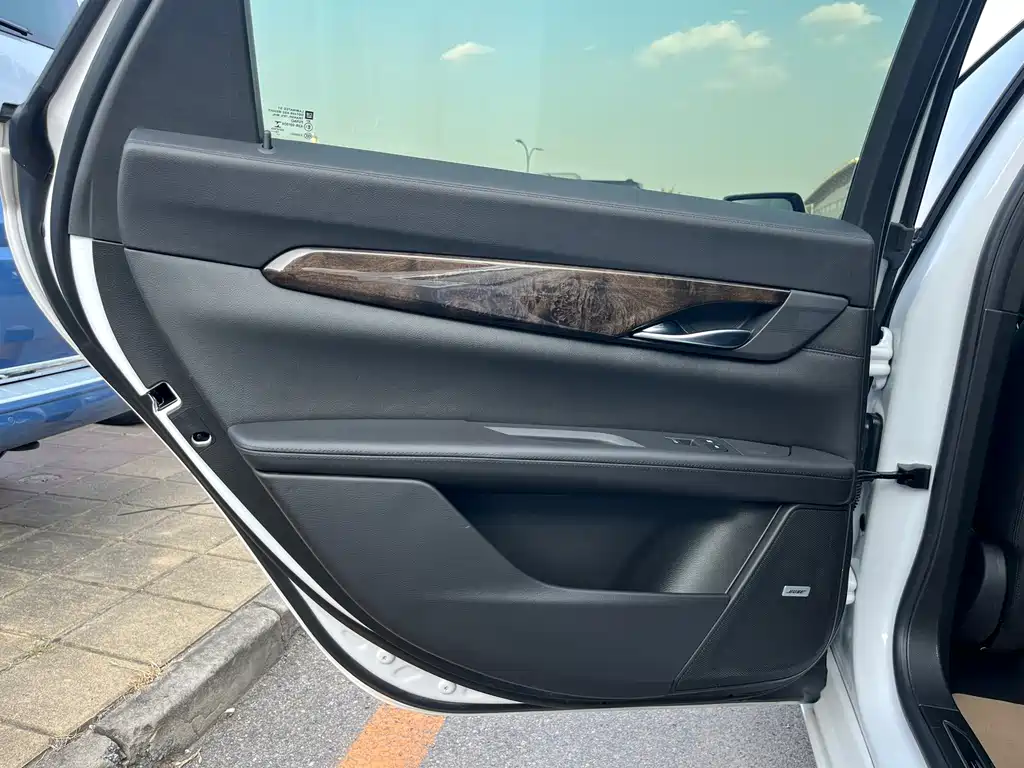 Cadillac CT6 — миниатюра 16
