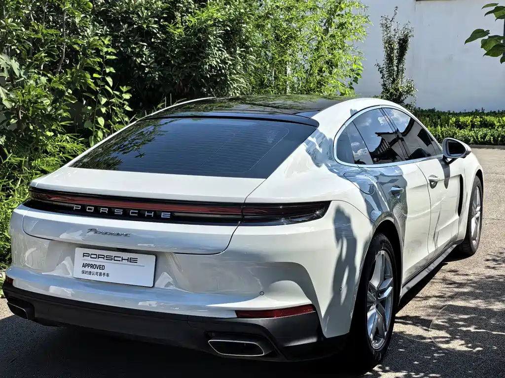 Porsche Panamera — миниатюра 8