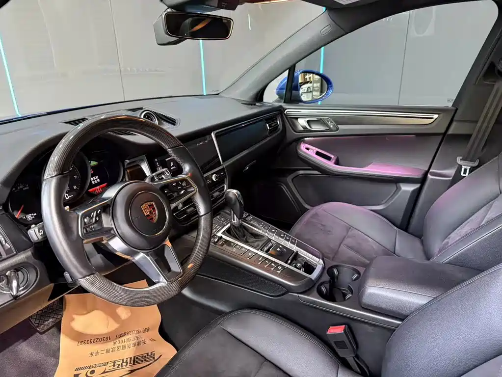 Porsche Macan — миниатюра 9