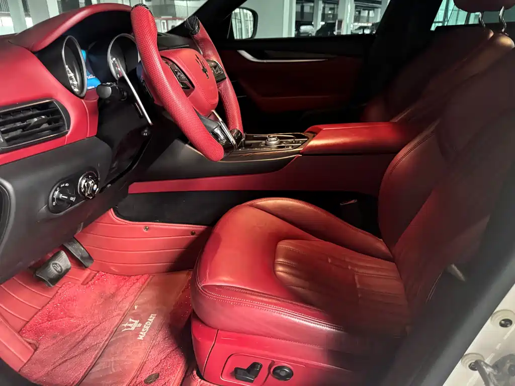 Maserati Levante — миниатюра 6