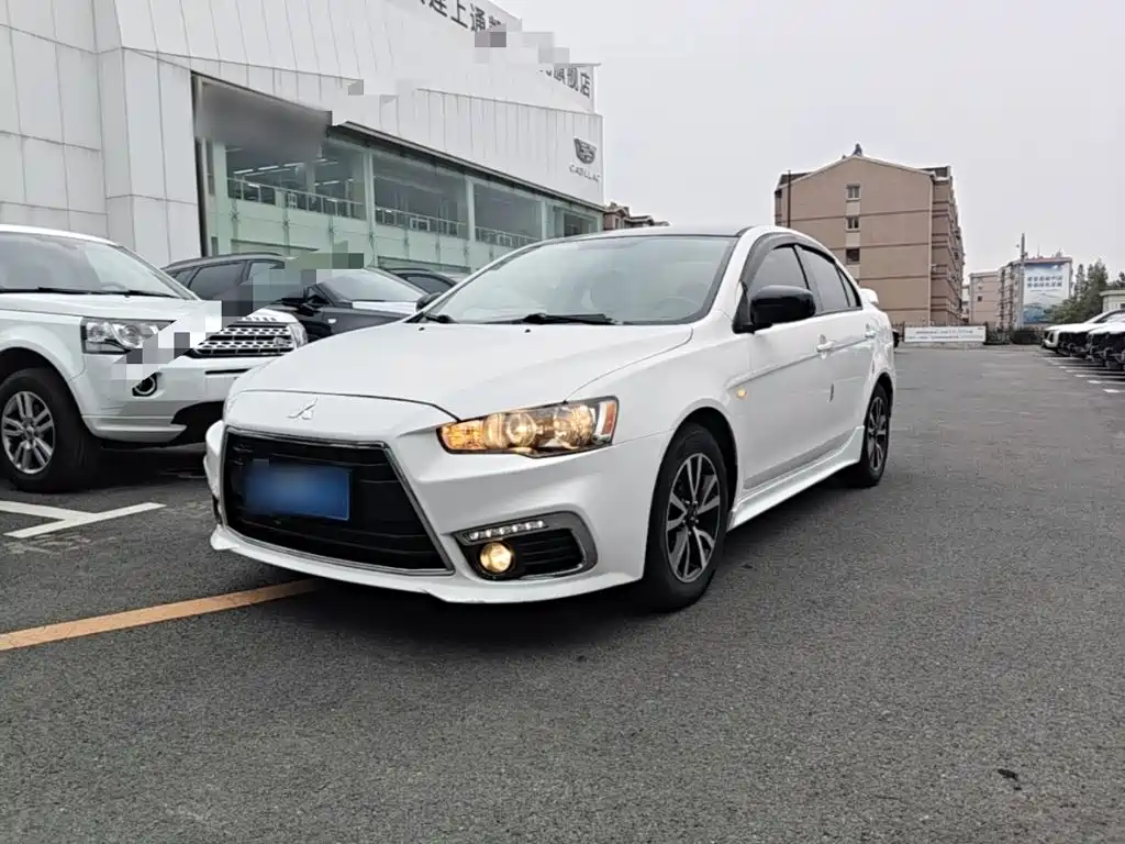 Mitsubishi Lancer EX — миниатюра 2