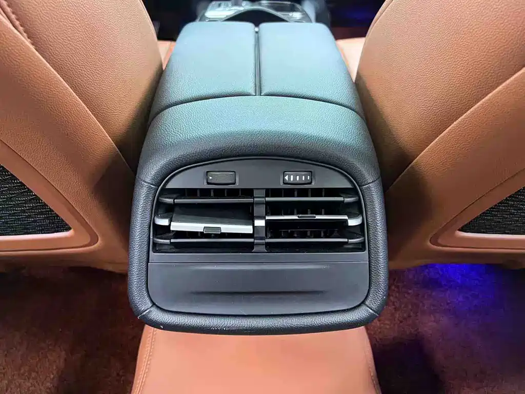 Maserati Ghibli — миниатюра 14