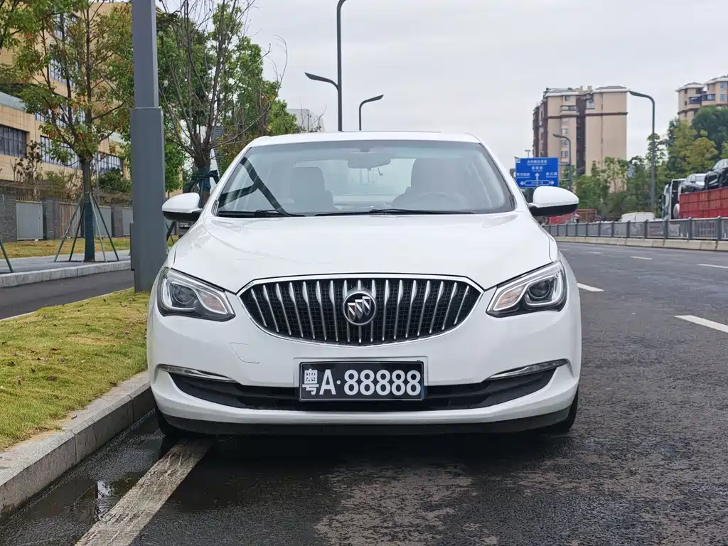 Buick Excelle — миниатюра 2