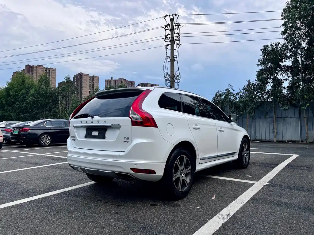 Volvo XC60 — миниатюра 4