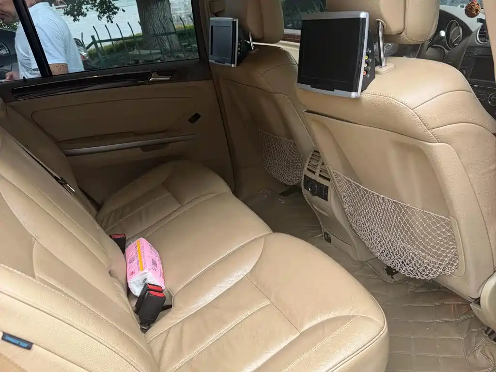 Mercedes-Benz GL-Class — миниатюра 5