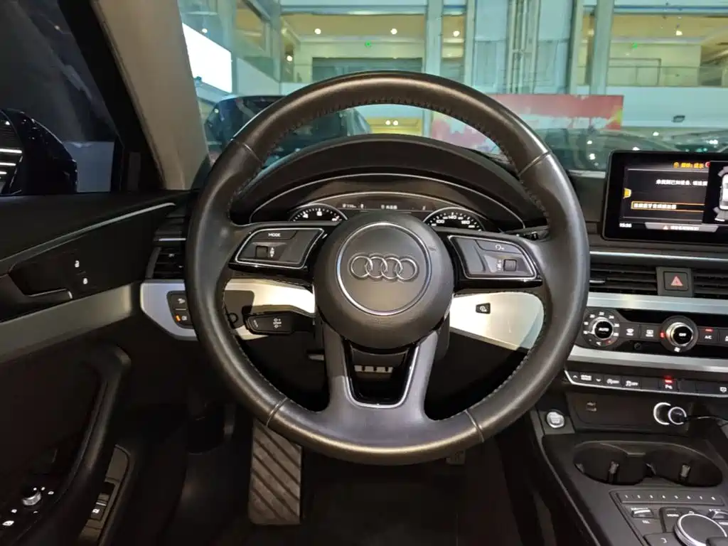 Audi A4L — миниатюра 11