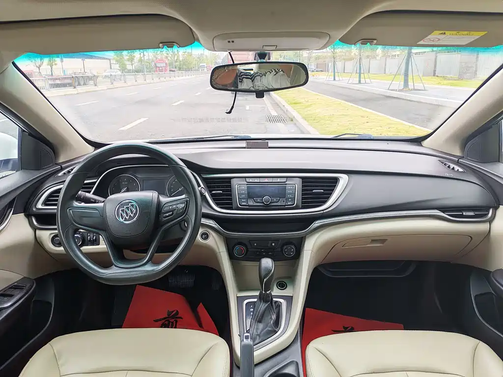 Buick Excelle — миниатюра 6