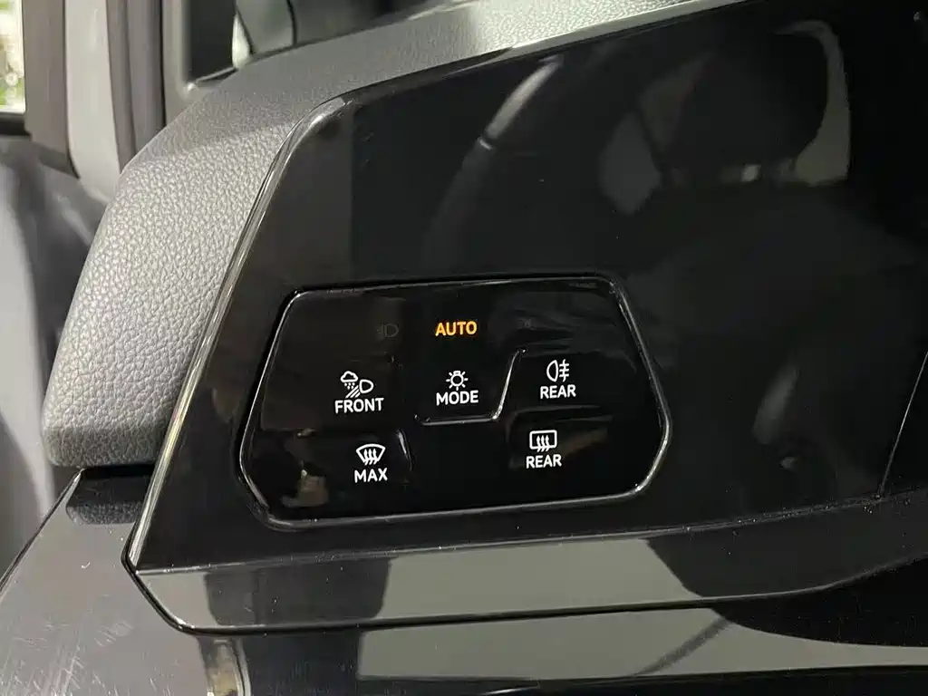Volkswagen Golf — миниатюра 13
