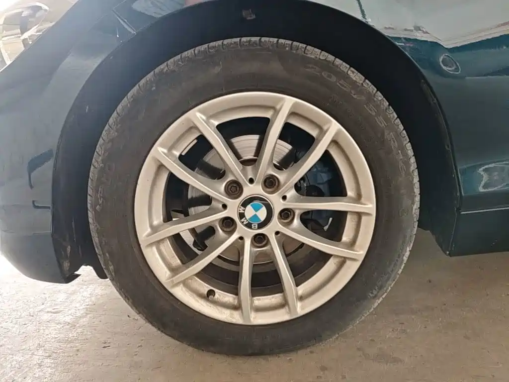 BMW 1 Series (Import) — миниатюра 23