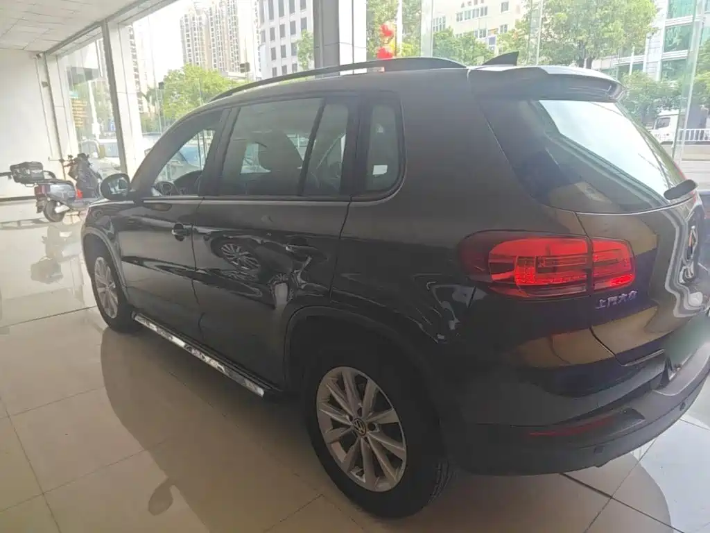 Volkswagen Tiguan — миниатюра 5