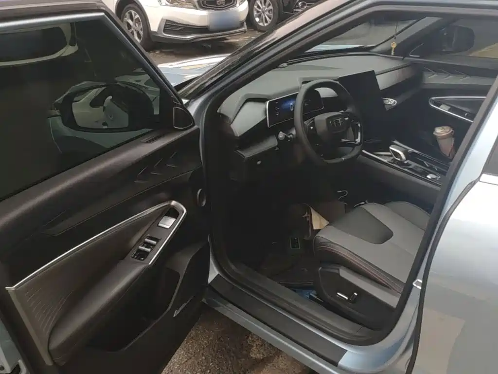 Geely Boyue — миниатюра 16