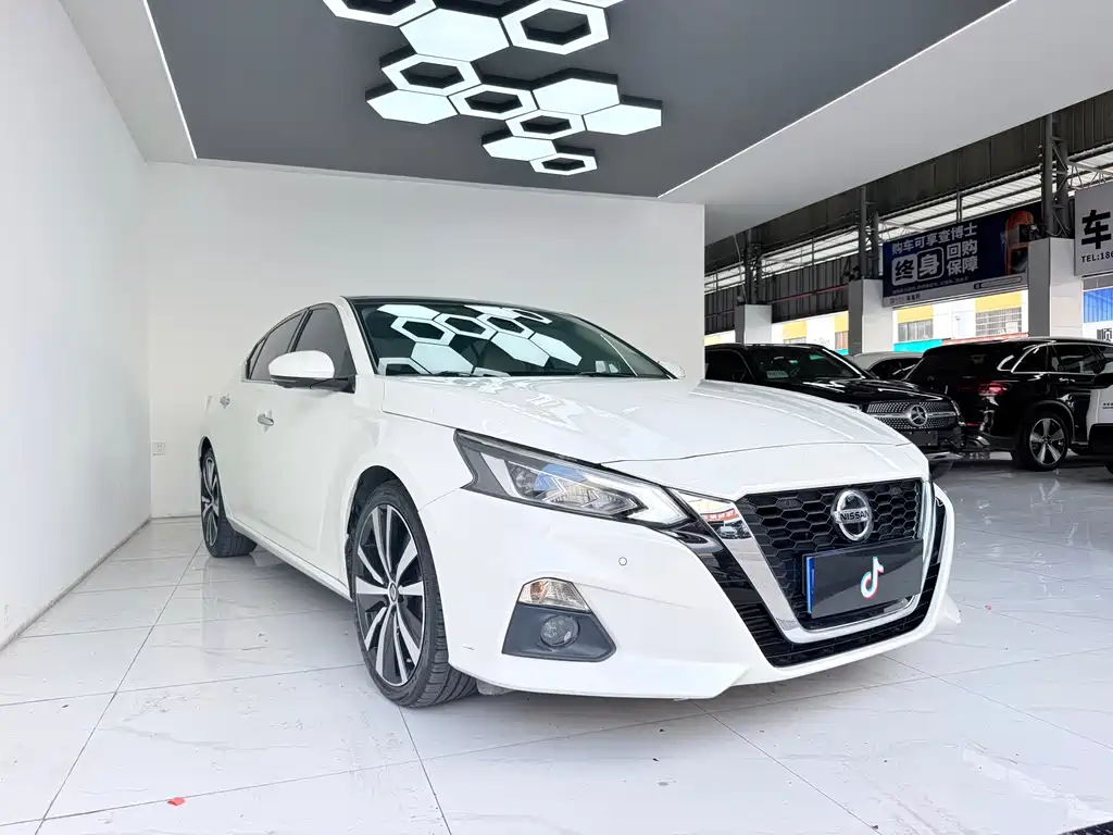 Nissan Teana — миниатюра 3