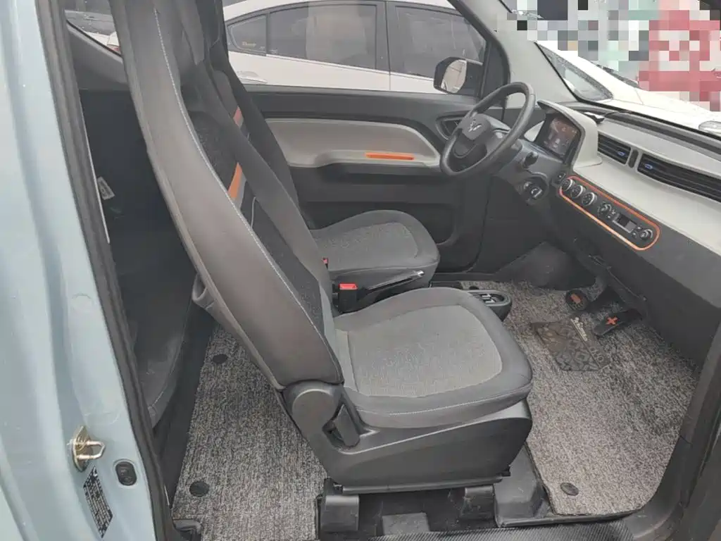 Wuling MINIEV — миниатюра 25