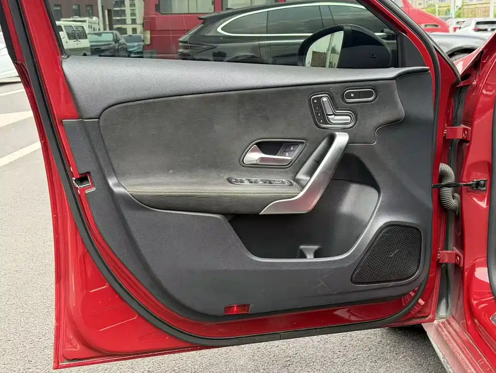 Mercedes-Benz A-Class AMG (Import) — миниатюра 9
