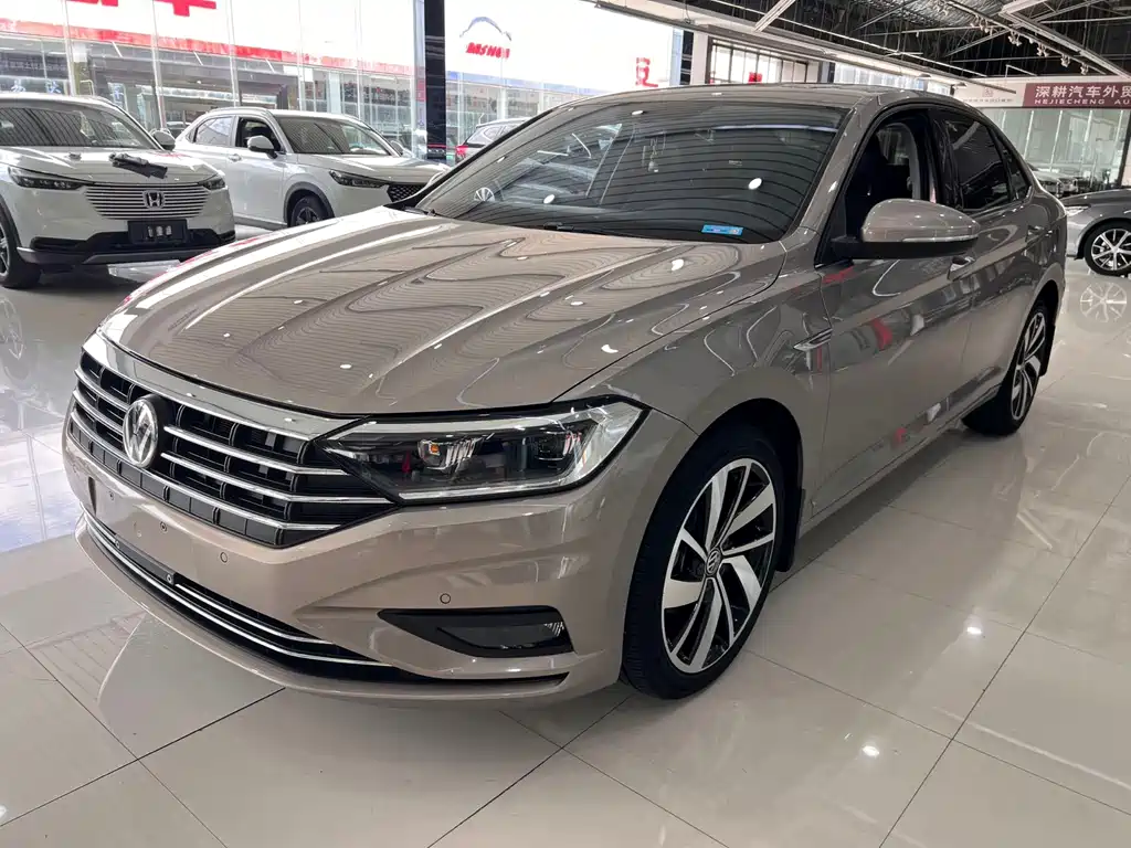 Volkswagen Sagitar 2021