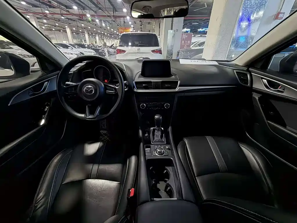 Mazda 3 Axela — миниатюра 6