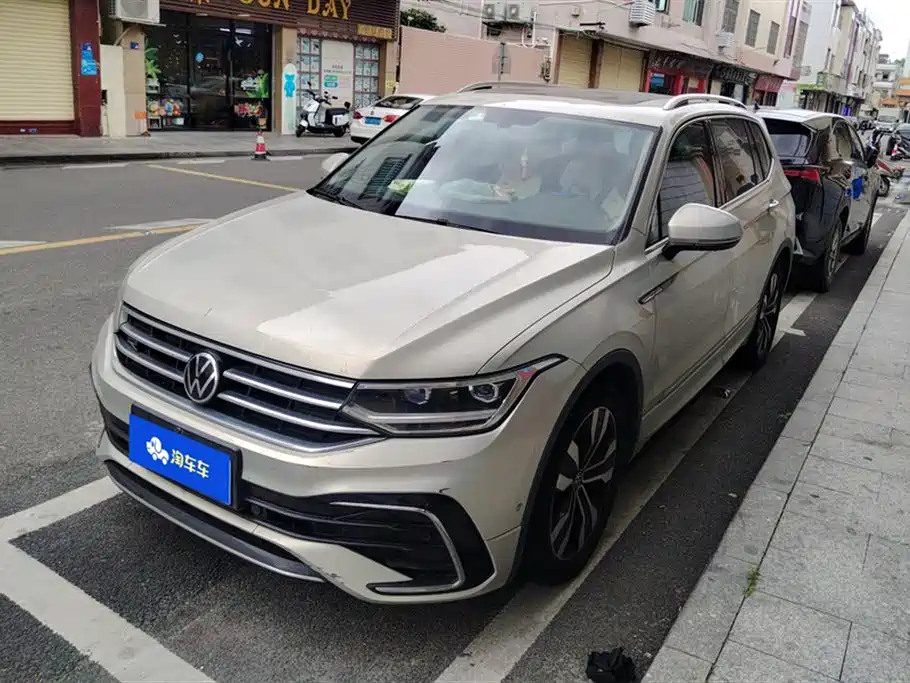 Volkswagen Tiguan L 2021