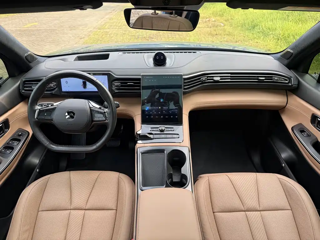 NIO ES8 — миниатюра 7