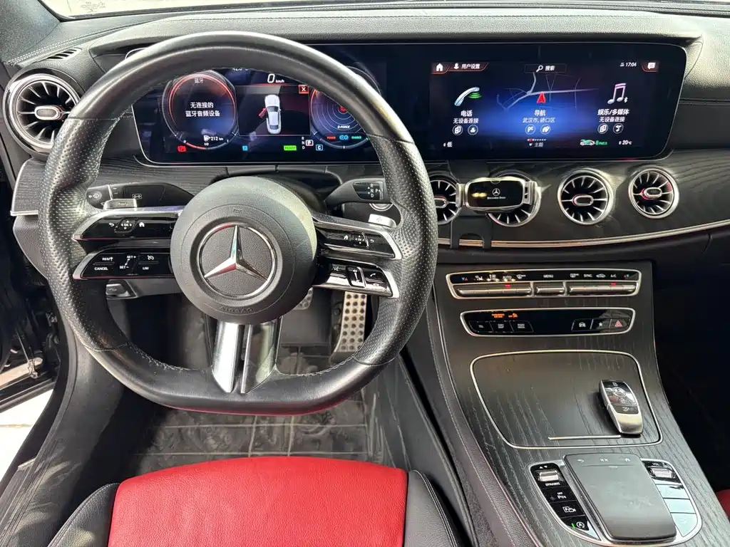 Mercedes-Benz E-Class (Import) — миниатюра 8