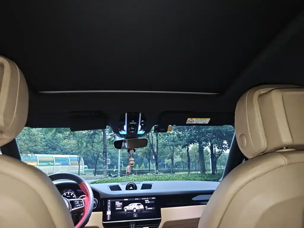 Porsche Cayenne — миниатюра 19