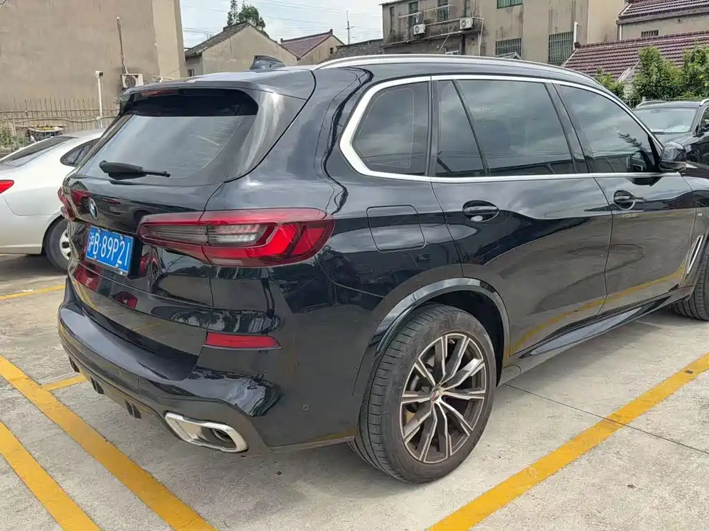 BMW X5 — миниатюра 2