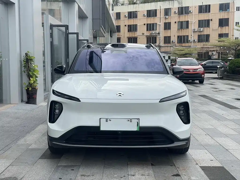 NIO ES6 — миниатюра 3