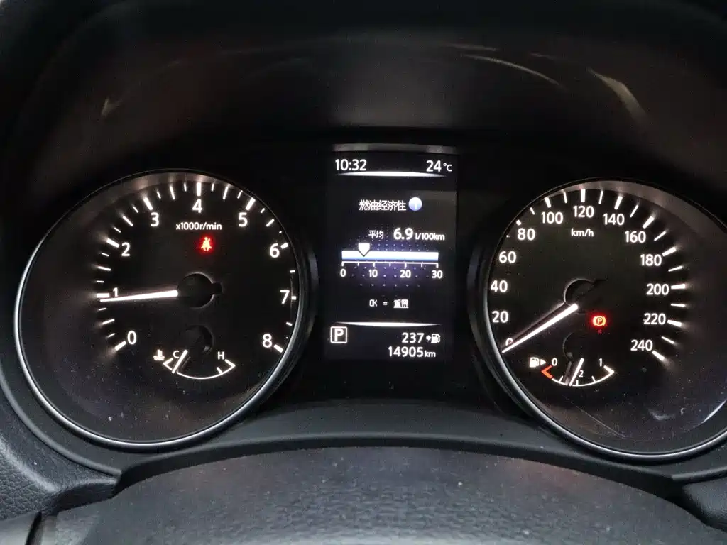 Nissan X-Trail — миниатюра 13