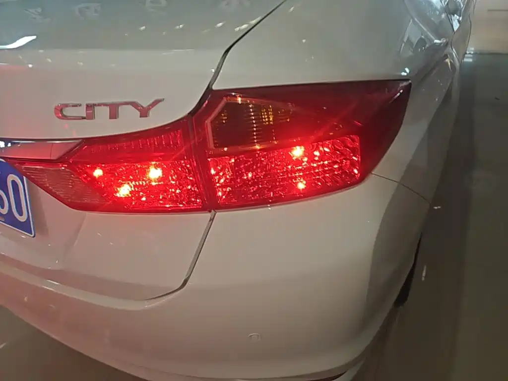 Honda City — миниатюра 8