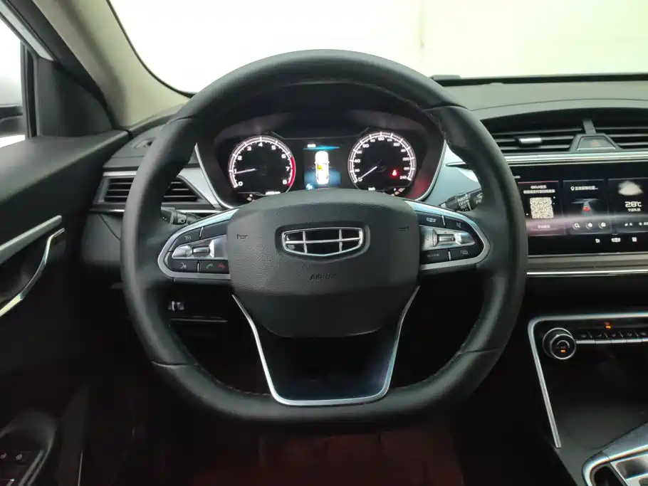 Geely Binrui — миниатюра 15