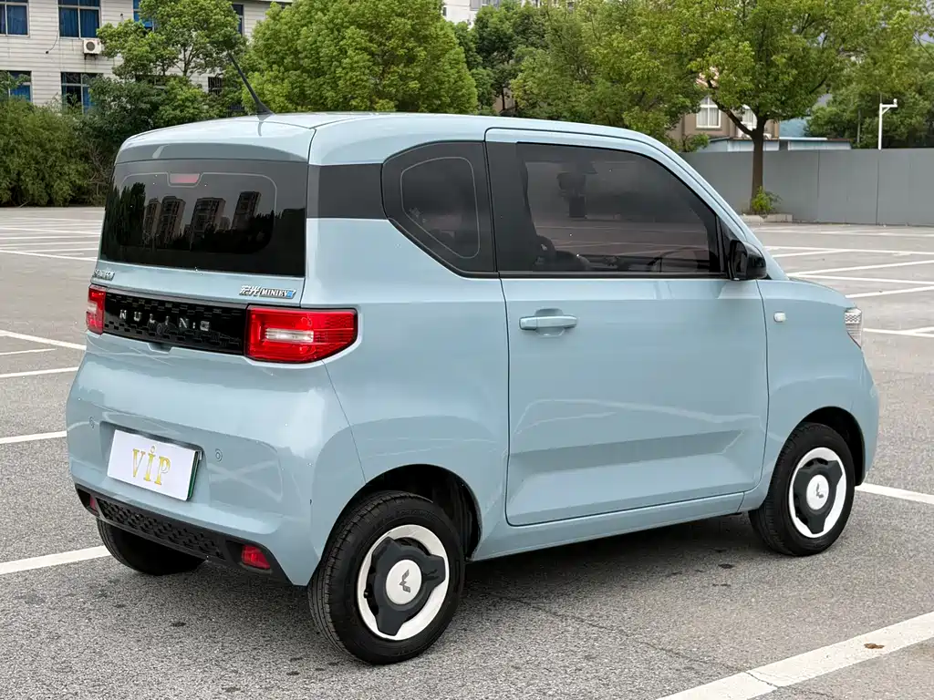 Wuling MINIEV — миниатюра 6
