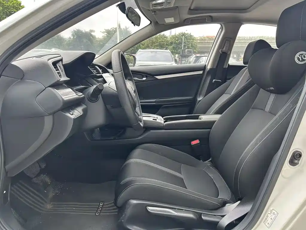 Honda Civic — миниатюра 8