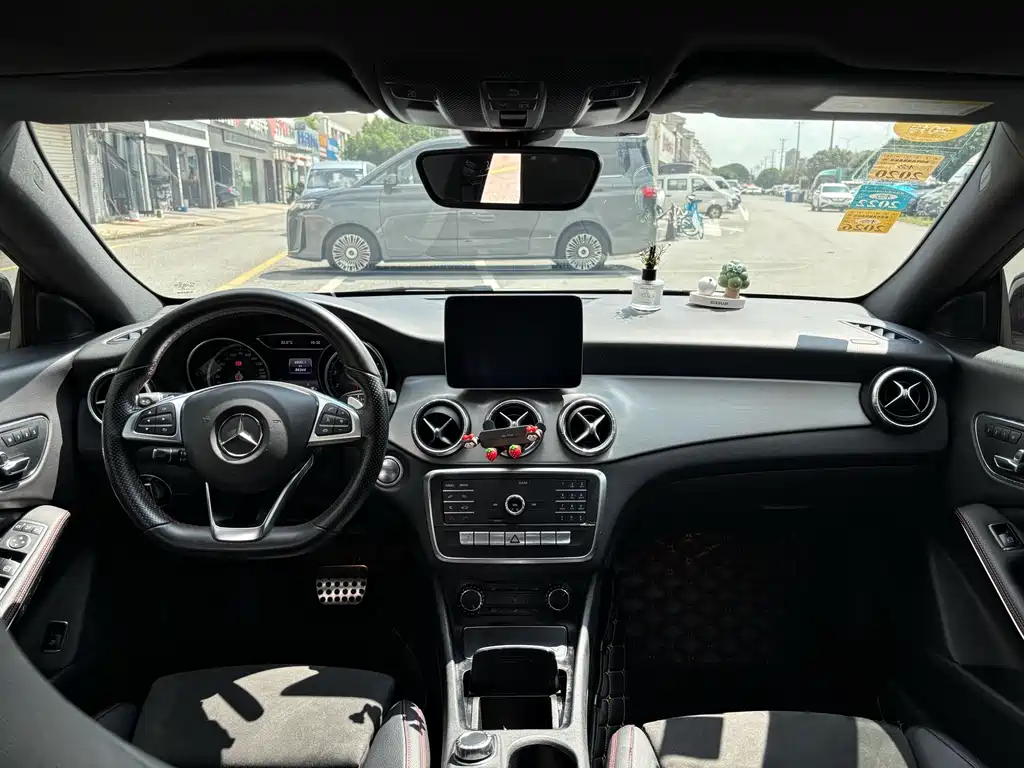 Mercedes-Benz CLA (Import) — миниатюра 10
