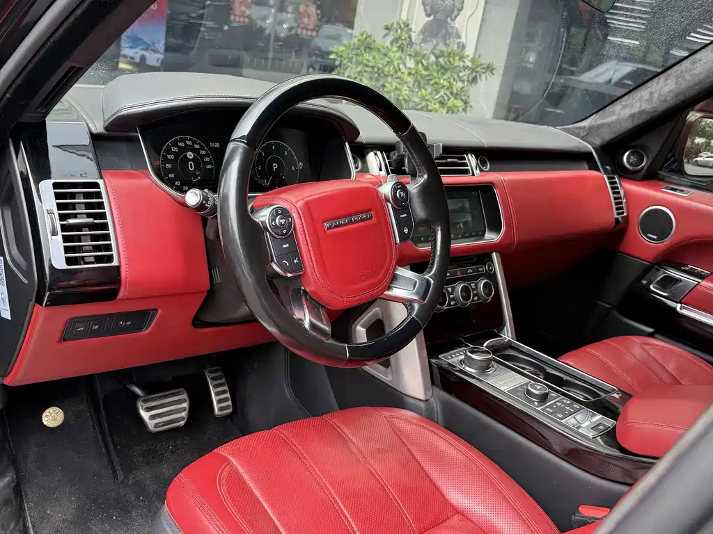 Land Rover Range Rover — миниатюра 5
