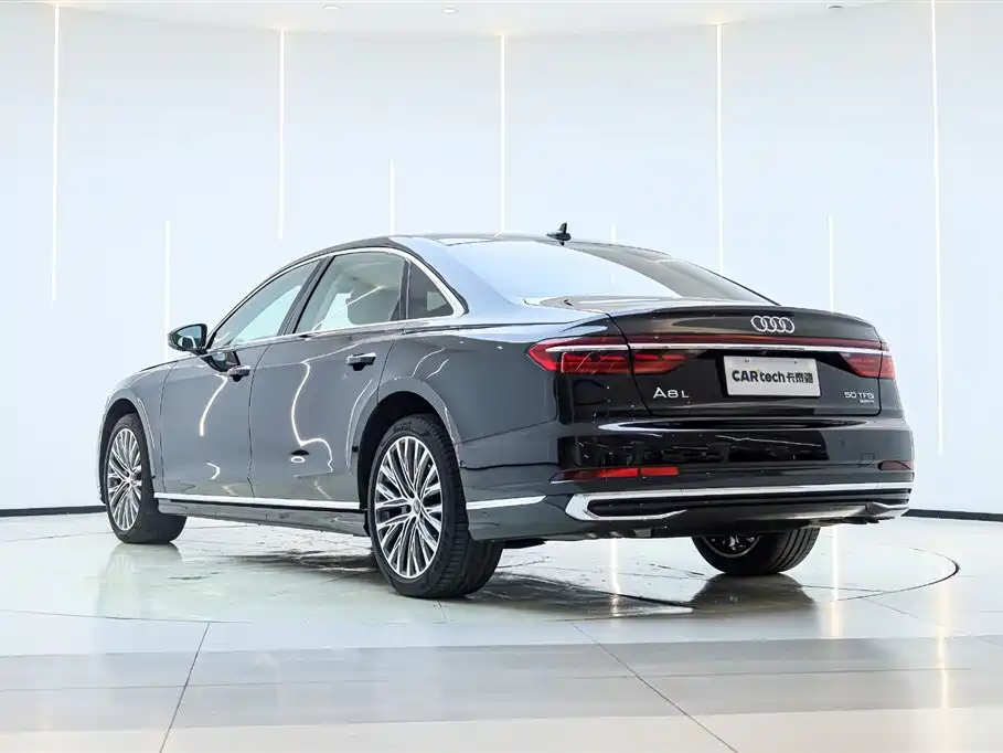 Audi A8 2023 A8L 50 TFSI quattro Premium